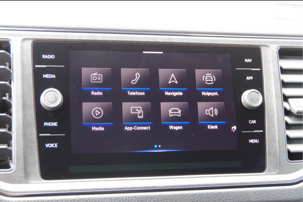 Volkswagen Crafter 35 2.0 TDI L3H3(L2H2) 3-ZITS, 177PK AUT. LED, TREKHAAK, STOELVERWARMING, ADAPT. CRUISE, CAMERA, NAVI, AIRCO, PARKEERSENSOREN, NL