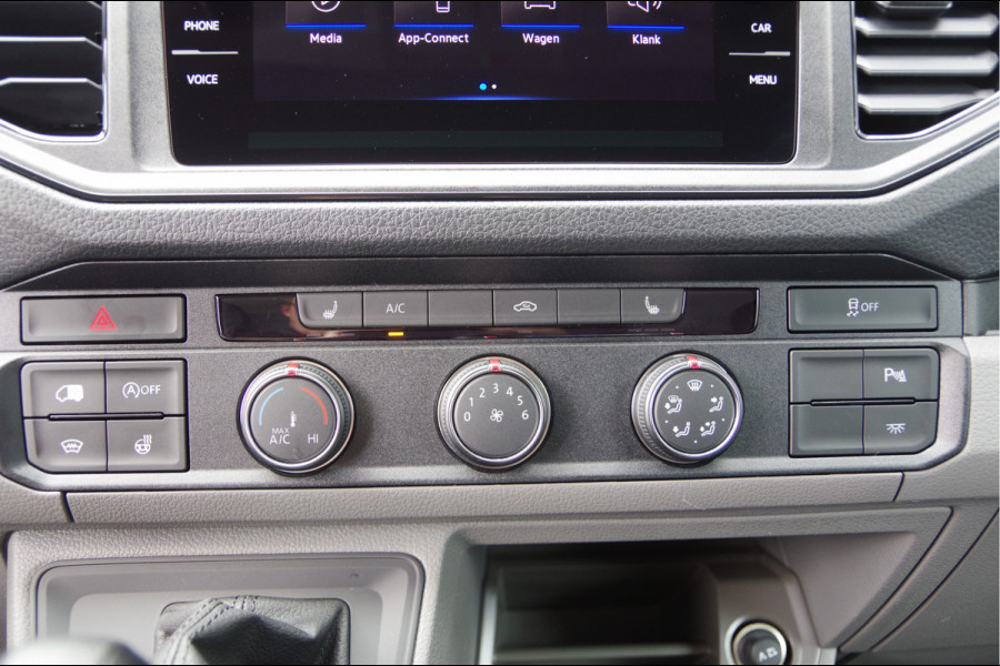 Volkswagen Crafter 35 2.0 TDI L3H3(L2H2) 3-ZITS, 177PK AUT. LED, TREKHAAK, STOELVERWARMING, ADAPT. CRUISE, CAMERA, NAVI, AIRCO, PARKEERSENSOREN, NL
