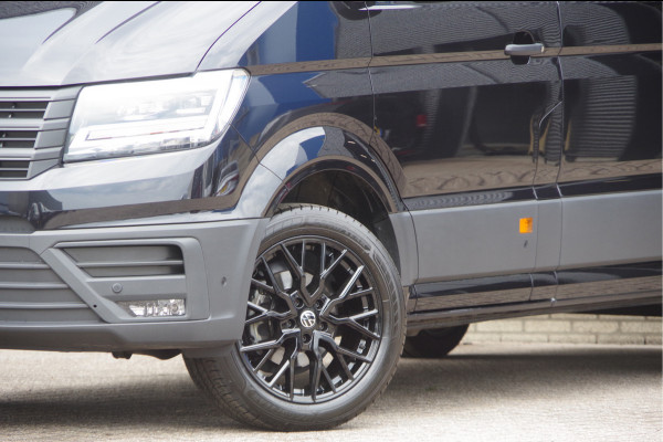 Volkswagen Crafter 35 2.0 TDI L3H3(L2H2) 3-ZITS, 177PK AUT. LED, TREKHAAK, STOELVERWARMING, ADAPT. CRUISE, CAMERA, NAVI, AIRCO, PARKEERSENSOREN, NL
