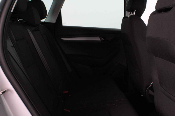 Škoda Karoq 1.0 TSI Business Edition > Camera/Navi/Comfort-pakket/keyless...