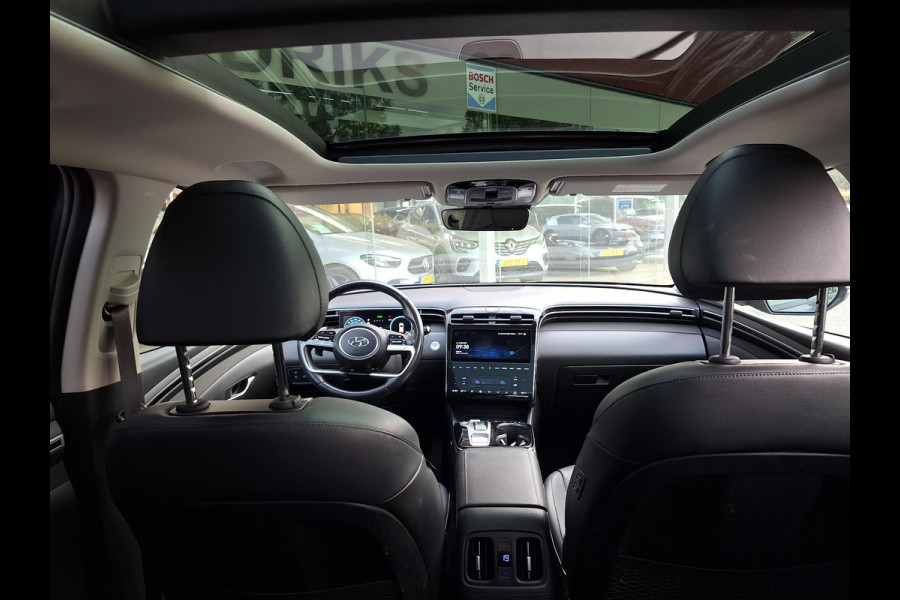 Hyundai Tucson 1.6 T-GDI PHEV Premium Sky 4WD | Full Options! | Dealer onderhouden! | Trekhaak | Pano | Leder | LED | Blindspot |