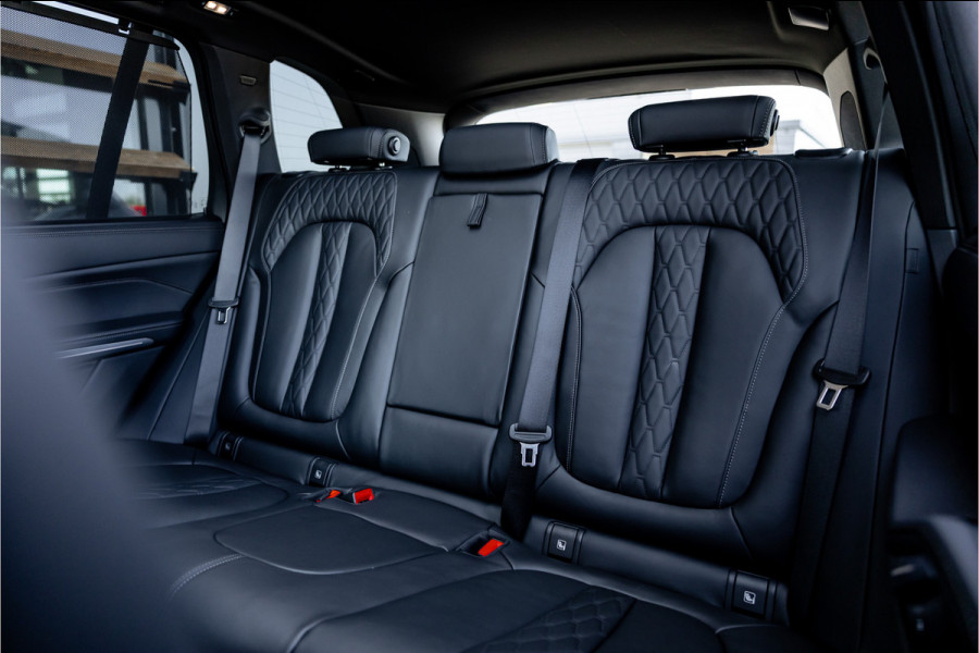 BMW X5 xDrive50e - M Sport | Panorama | H&K | Elek. Trekhaak | Memory | Luchtvering