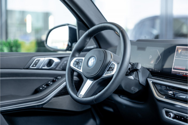 BMW X5 xDrive50e - M Sport | Panorama | H&K | Elek. Trekhaak | Memory | Luchtvering