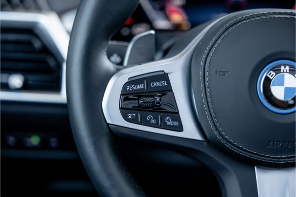 BMW X5 xDrive50e - M Sport | Panorama | H&K | Elek. Trekhaak | Memory | Luchtvering
