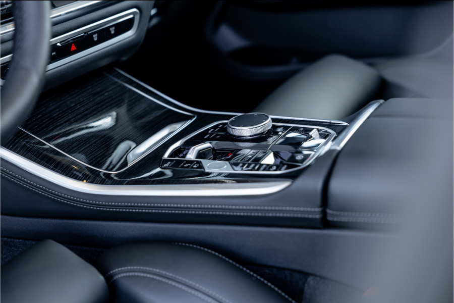 BMW X5 xDrive50e - M Sport | Panorama | H&K | Elek. Trekhaak | Memory | Luchtvering