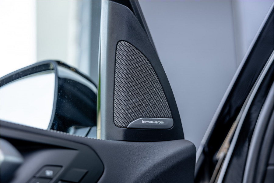 BMW X5 xDrive50e - M Sport | Panorama | H&K | Elek. Trekhaak | Memory | Luchtvering