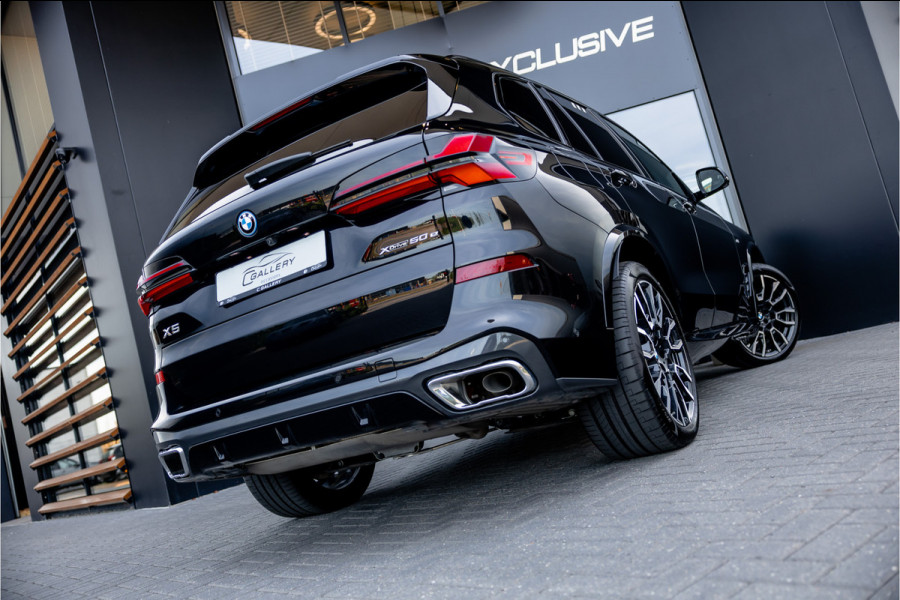 BMW X5 xDrive50e - M Sport | Panorama | H&K | Elek. Trekhaak | Memory | Luchtvering
