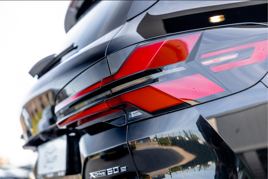 BMW X5 xDrive50e - M Sport | Panorama | H&K | Elek. Trekhaak | Memory | Luchtvering