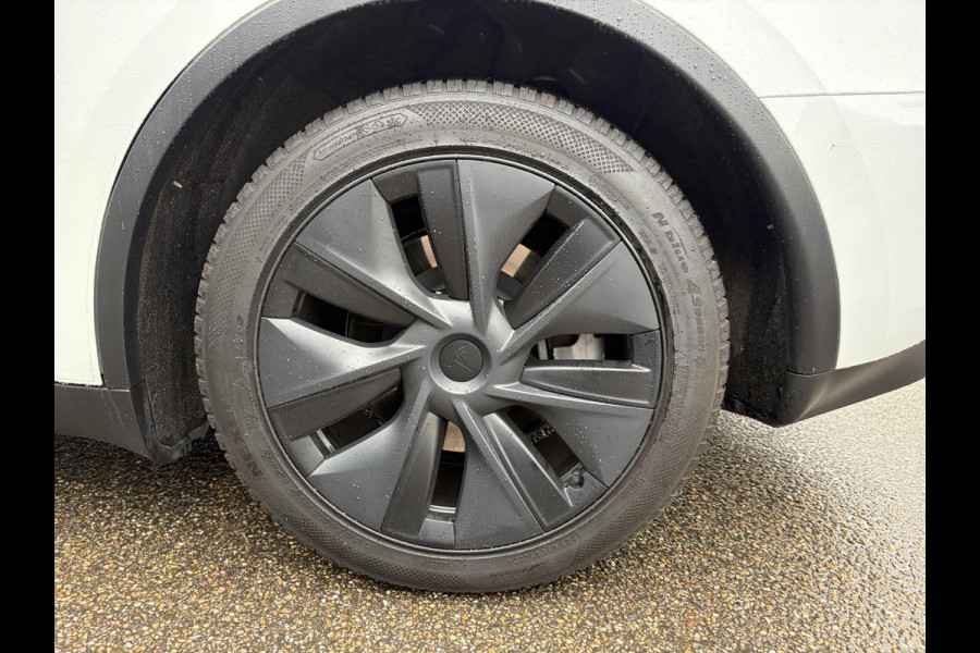 Tesla Model Y RWD 58 kWh SOH 95% | BTW VERREKENBAAR | TESLA FABRIEKSGARANTIE TOT 01-2029 OF 80.000 KM | TESLA FABRIEKSGARANTIE HOOGVOLT ACCU & AANDRIJFLIJN TOT 01-2033 OF 160.000 KM | ALL-IN PRIJS SOH 95 | BTW Verrkenbaar | Tesla fabrieksgarantie tot 1-2029 of tot 80.000KM | Tesla fabrieksgarantie hoogvolt accu en aandrijflijn tot 1-2033 of tot 160.000KM | ALL IN PRIJS |
