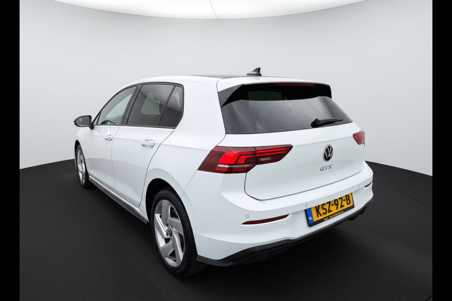 Volkswagen Golf GTE 1.5 272PK DSG HYBRID GTE-SPORT 360°CAMERA/NAVI/HEAD-UP!