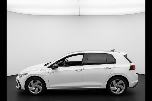 Volkswagen Golf GTE 1.5 272PK DSG HYBRID GTE-SPORT 360°CAMERA/NAVI/HEAD-UP!