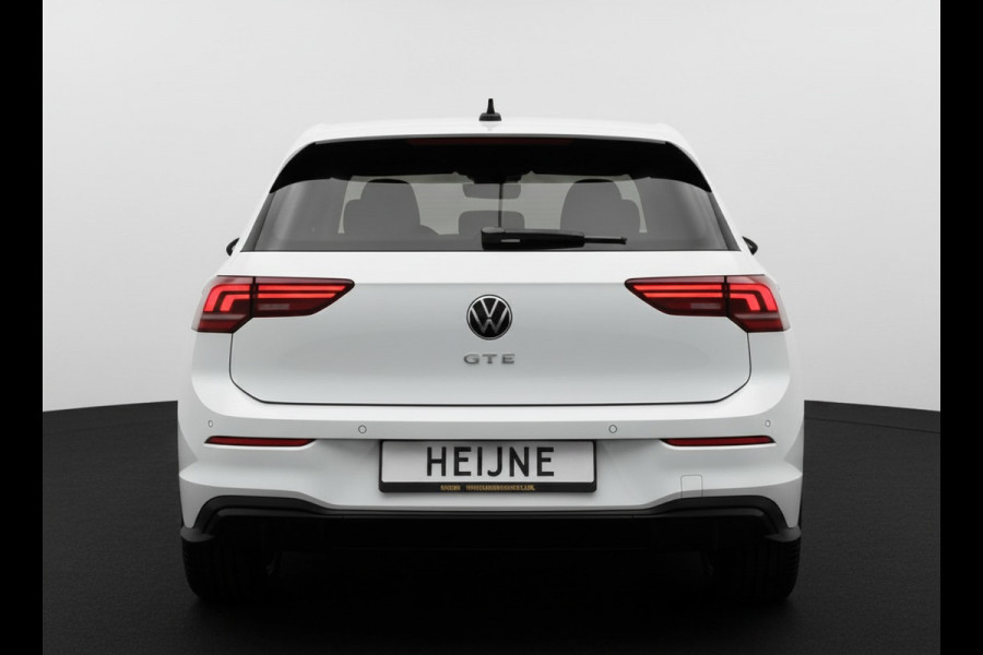 Volkswagen Golf GTE 1.5 272PK DSG HYBRID GTE-SPORT 360°CAMERA/NAVI/HEAD-UP!