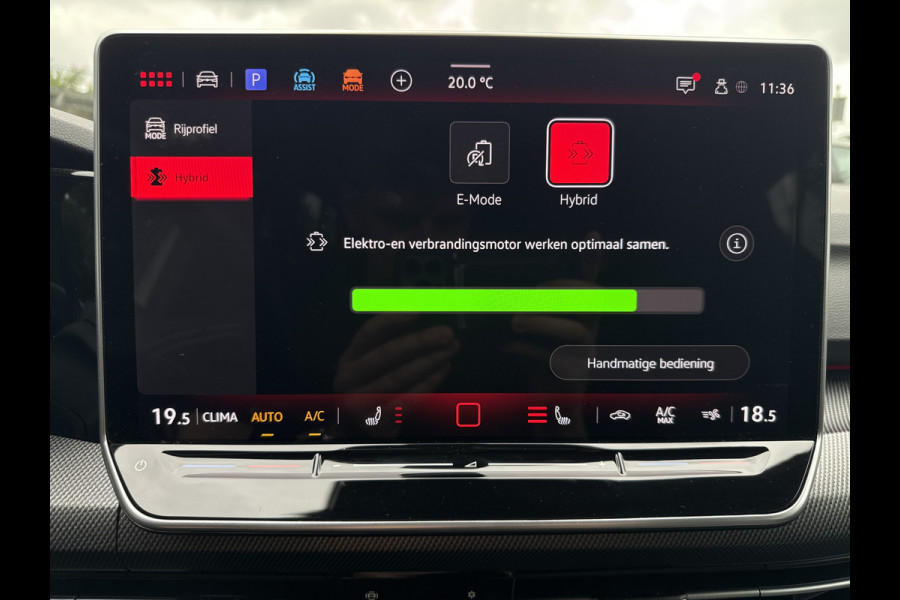 Volkswagen Golf GTE 1.5 272PK DSG HYBRID GTE-SPORT 360°CAMERA/NAVI/HEAD-UP!