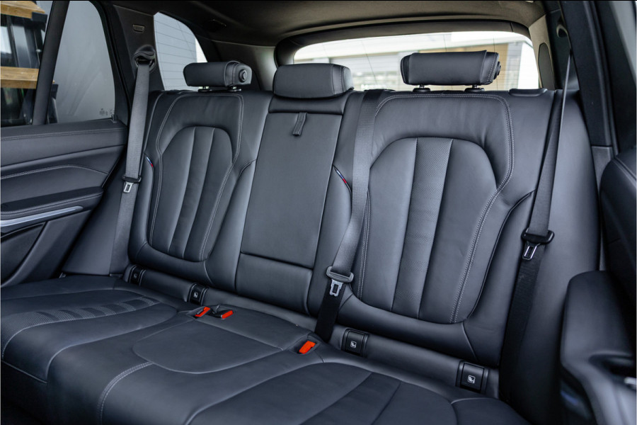 BMW X5 xDrive45e Executive - Panorama | H&K | Laser | Elek. Trekhaak | Memory