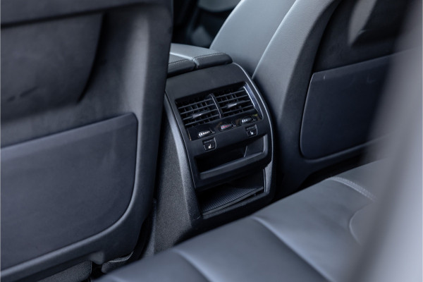 BMW X5 xDrive45e Executive - Panorama | H&K | Laser | Elek. Trekhaak | Memory