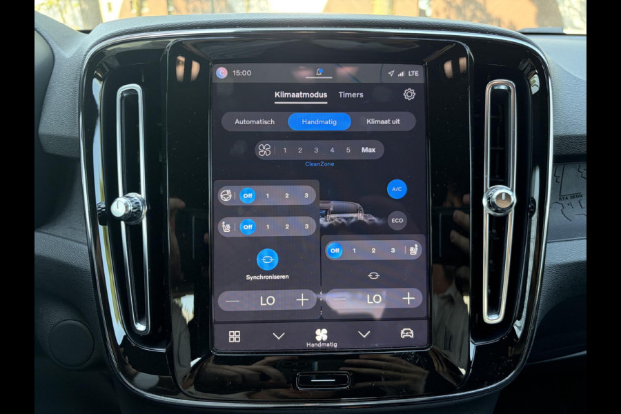 Volvo XC40 Core Recharge Pure Electric 2WD SOH 97% | WARMTEPOMP| STOEL + STUURWIELVERWARMING | VOLVO DEALER ONDERHOUDEN | RIJKLAAR GELEVERD MET 12 MND BOVAG GARANTIE |