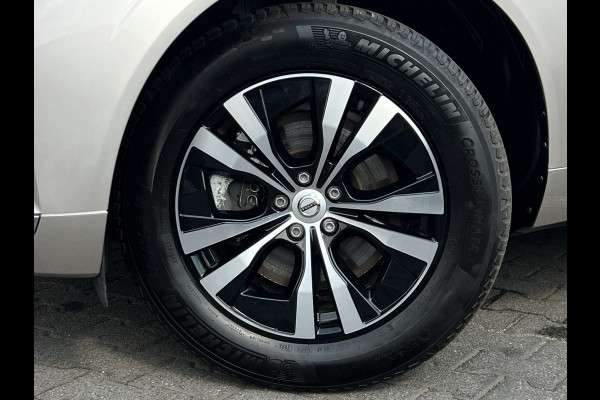 Volvo XC60 2.0 T8 Plug-in hybrid AWD Plus Bright | Pano | Pilot Assist | Blis