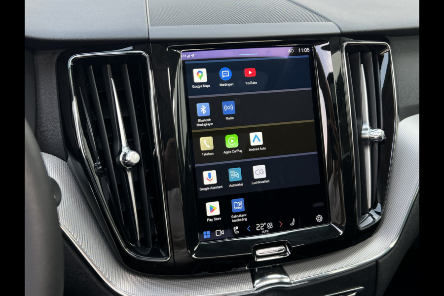 Volvo XC60 2.0 T8 Plug-in hybrid AWD Plus Bright | Pano | Pilot Assist | Blis