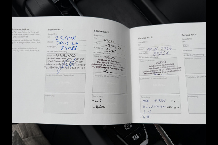 Volvo XC60 2.0 T8 Plug-in hybrid AWD Plus Bright | Pano | Pilot Assist | Blis