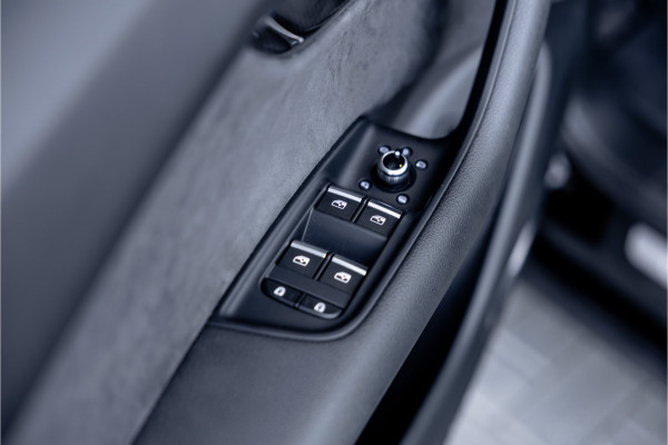 Audi Q7 60 TFSI e quattro Pro Line S Competition - S Line | Panorama | RS Seats | B&O | Luchtvering | Elek. Trekhaak
