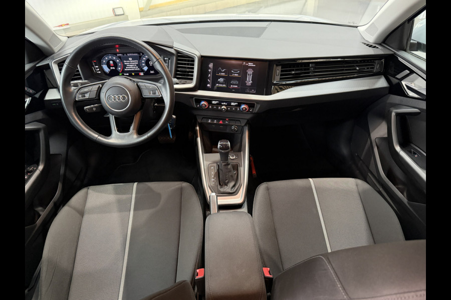 Audi A1 Sportback 30 TFSI Advanced edition | Carplay Navi | Led | Digitaal Inst | Stoelverwarming | Clima | Keurig nette Audi A1