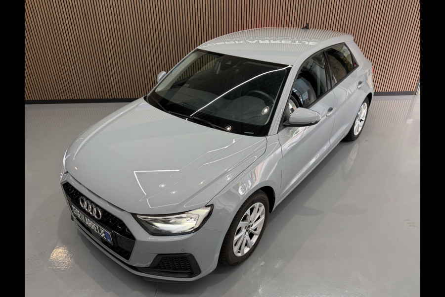 Audi A1 Sportback 30 TFSI Advanced edition | Carplay Navi | Led | Digitaal Inst | Stoelverwarming | Clima | Keurig nette Audi A1