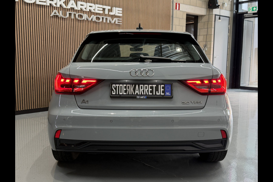 Audi A1 Sportback 30 TFSI Advanced edition | Carplay Navi | Led | Digitaal Inst | Stoelverwarming | Clima | Keurig nette Audi A1