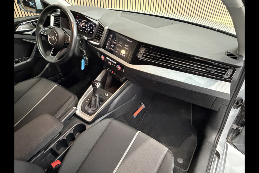 Audi A1 Sportback 30 TFSI Advanced edition | Carplay Navi | Led | Digitaal Inst | Stoelverwarming | Clima | Keurig nette Audi A1