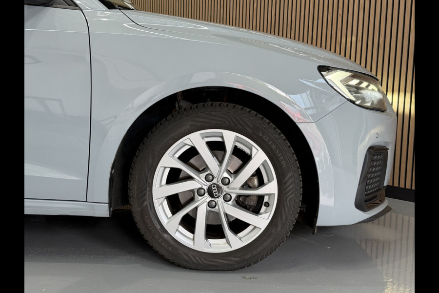 Audi A1 Sportback 30 TFSI Advanced edition | Carplay Navi | Led | Digitaal Inst | Stoelverwarming | Clima | Keurig nette Audi A1