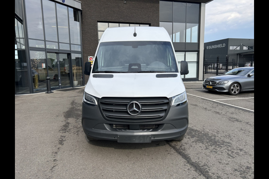 Mercedes-Benz Sprinter 317 CDI L3 H2 Pro LED / MBUX / Navigatie / Camera / Cruise control / Airco / 270 Graden achterdeuren