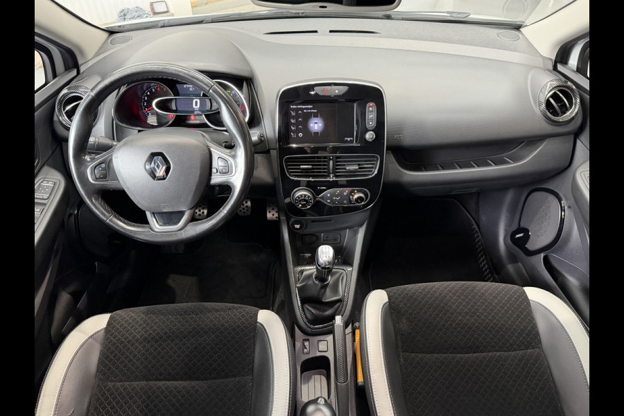 Renault Clio Estate 0.9 TCe Bose | Navi | 17" | Cruise control | Stoelverwarming | Camera | Perfect onderhouden!
