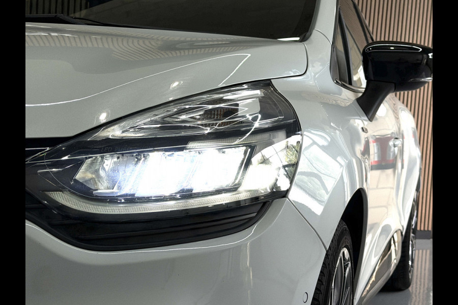 Renault Clio Estate 0.9 TCe Bose | Navi | 17" | Cruise control | Stoelverwarming | Camera | Perfect onderhouden!