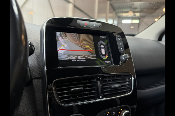 Renault Clio Estate 0.9 TCe Bose | Navi | 17" | Cruise control | Stoelverwarming | Camera | Perfect onderhouden!