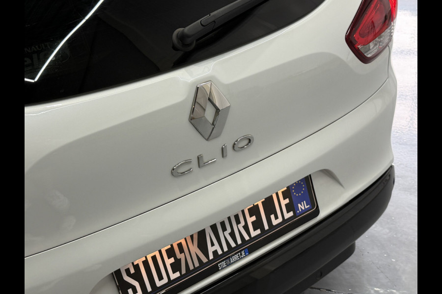 Renault Clio Estate 0.9 TCe Bose | Navi | 17" | Cruise control | Stoelverwarming | Camera | Perfect onderhouden!