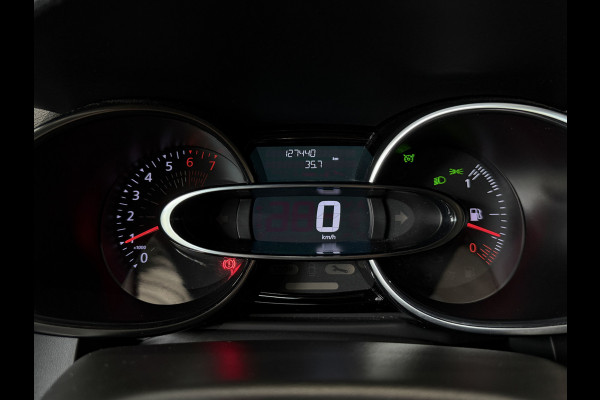 Renault Clio Estate 0.9 TCe Bose | Navi | 17" | Cruise control | Stoelverwarming | Camera | Perfect onderhouden!