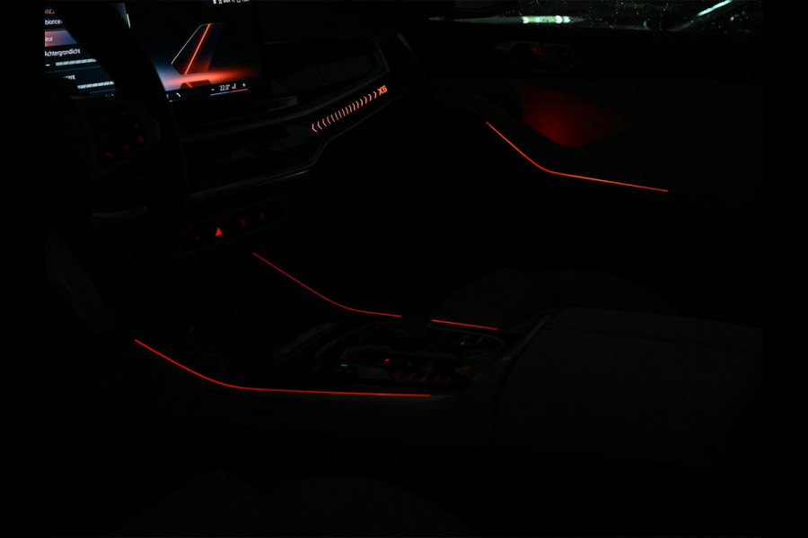 BMW X5 xDrive50e M-Sport Pro | Panoramadak | Harman/Kardon | 360 Camera | Active Cruise | HUD | Ambiance Verlichting | Stoelverwarming V+A | Memory Seats | Stuurverwarming | Trekhaak |