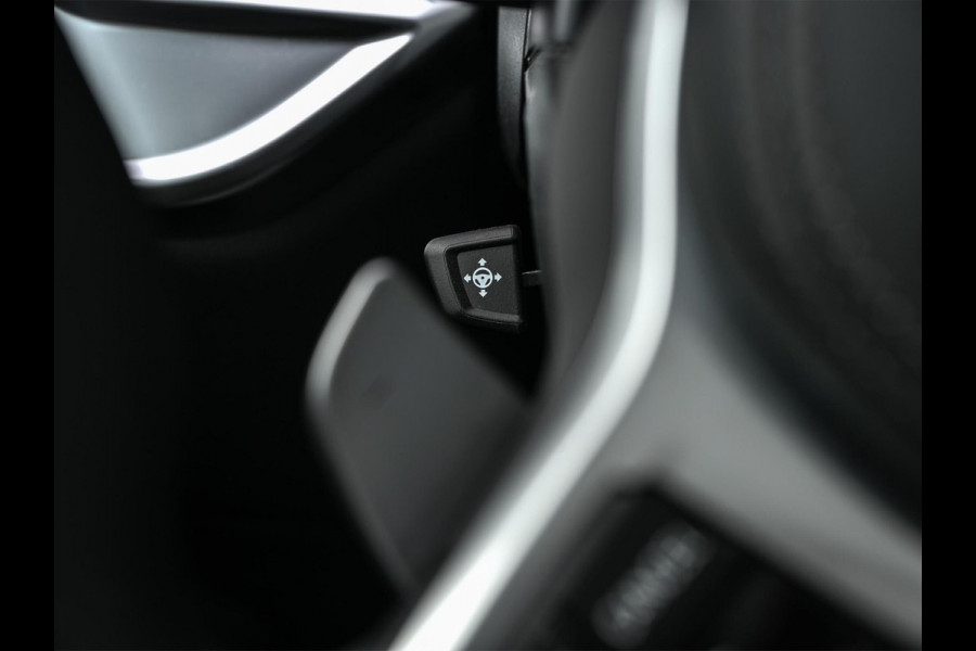 BMW X5 xDrive50e M-Sport Pro | Panoramadak | Harman/Kardon | 360 Camera | Active Cruise | HUD | Ambiance Verlichting | Stoelverwarming V+A | Memory Seats | Stuurverwarming | Trekhaak |