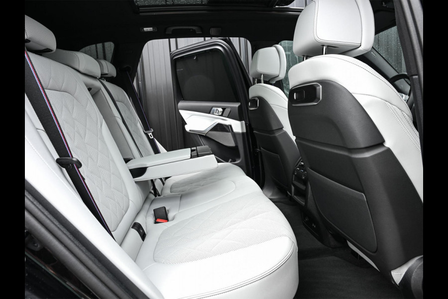 BMW X5 xDrive50e M-Sport Pro | Panoramadak | Harman/Kardon | 360 Camera | Active Cruise | HUD | Ambiance Verlichting | Stoelverwarming V+A | Memory Seats | Stuurverwarming | Trekhaak |