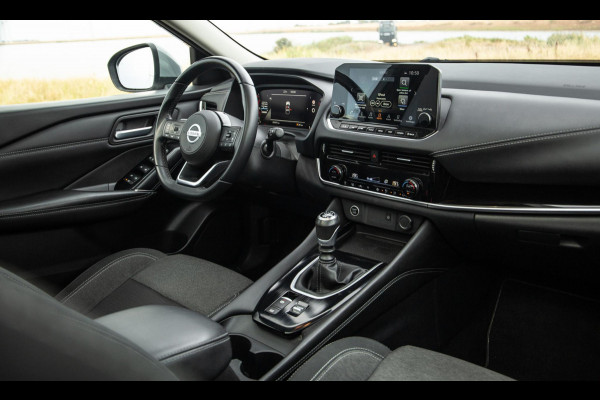 Nissan QASHQAI 1.3 MHEV Business Design PANORAMA / START STOP / CARPLAY / PERFECT ONDERHOUDEN