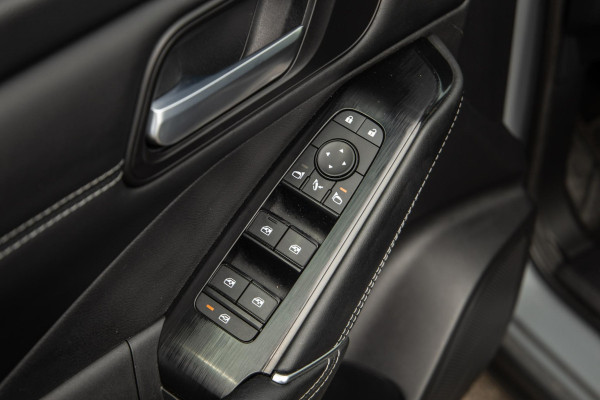 Nissan QASHQAI 1.3 MHEV Business Design PANORAMA / START STOP / CARPLAY / PERFECT ONDERHOUDEN