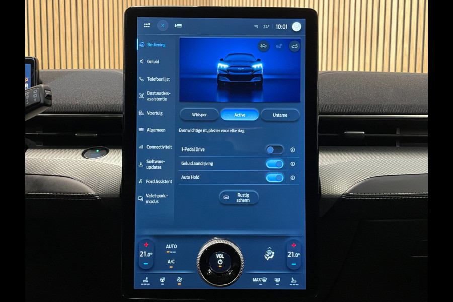 Ford Mustang Mach-E RWD 75 kWh|96% SOH|440 KM WLTP|VOLLEDER|STOEL+STUURVERWARMING|ACC|APPLE CARPLAY|CAMERA|NAP|NL-AUTO|INCL.BTW|