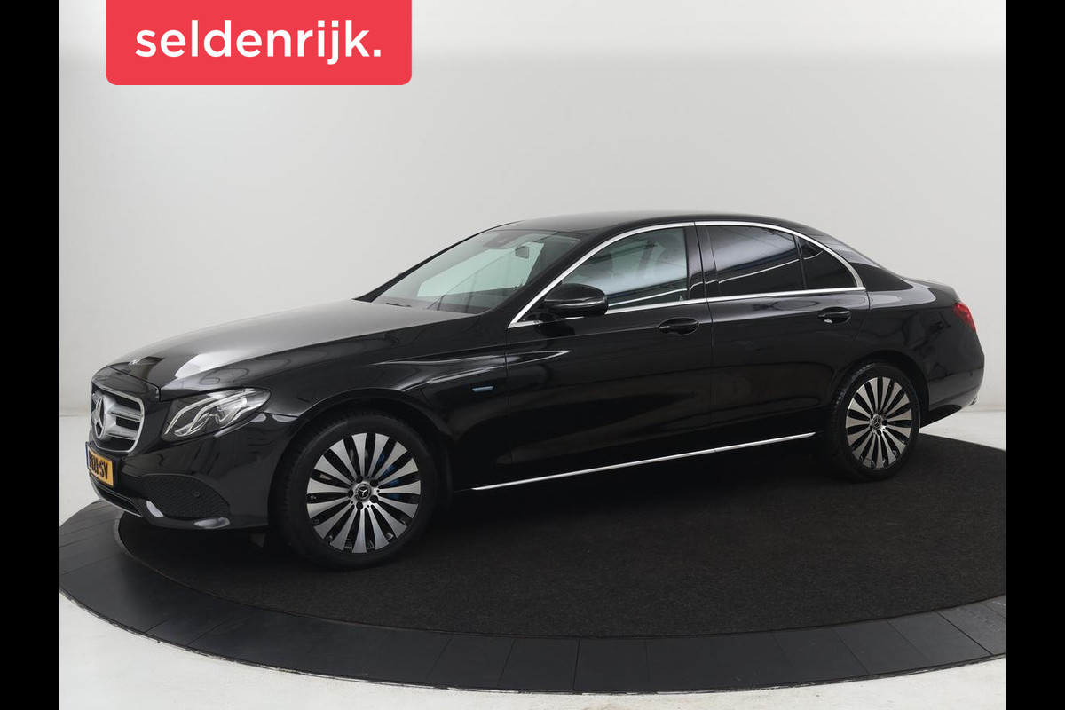 Mercedes-Benz E-Klasse 350 e Premium | Half leder | Stoel verwarming | Cruise control | Sfeerverlichting | Carplay | Navigatie | Camera | Park assist | Climate control