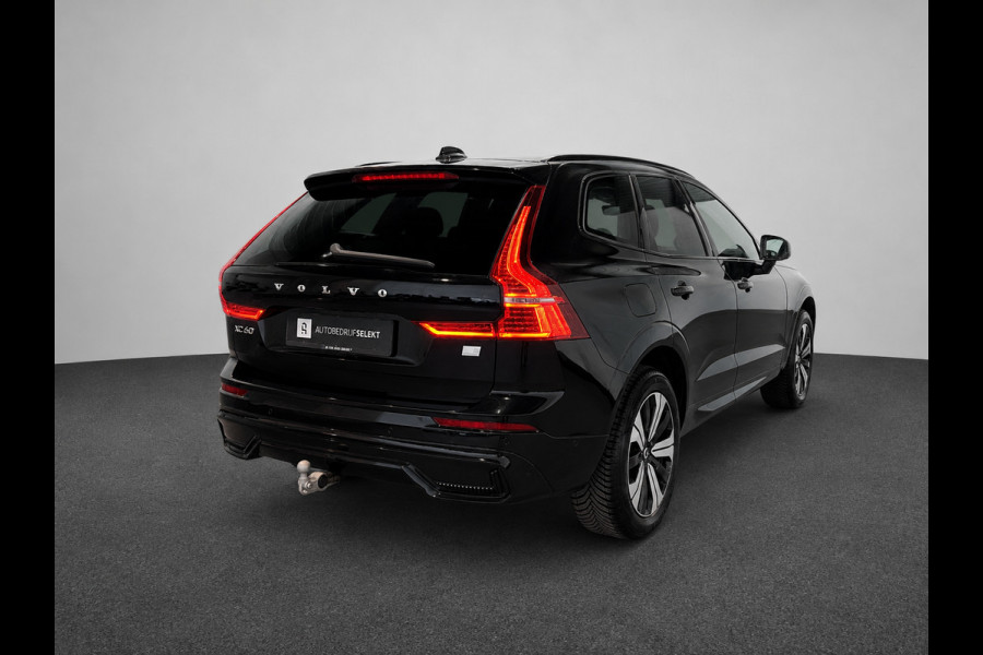 Volvo XC60 2.0 T6 R-Design | Long Range | Pano | Trekhaak | Harman Kardon | Memory | 360 camera | Pilot Assist | Stoelverw. achter