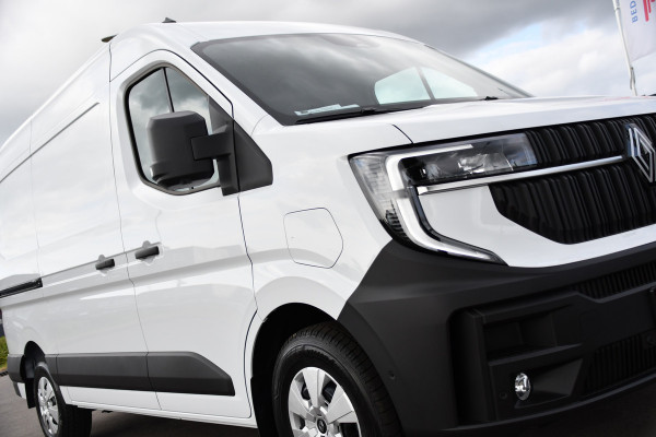 Renault Master E-Tech T35 L2H2 Extra long range 87 kWh Camera, Cruise, Carplay, LED, Clima, Stoelverwarming, Laadruimte Betimmering, 143pk, Virtual, Sensoren, Uniek!