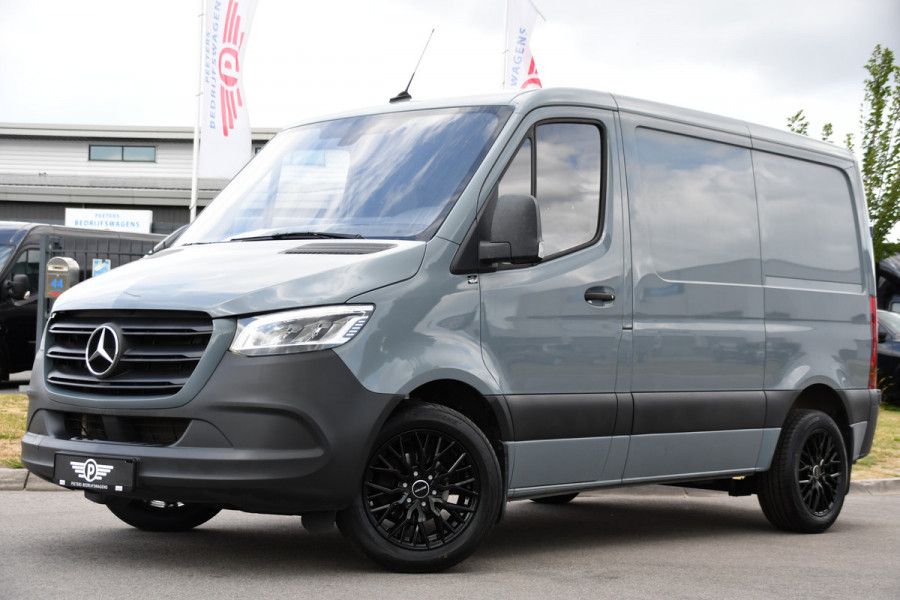 Mercedes-Benz Sprinter 315 1.9 CDI L1H1 PB Edition Adaptieve Cruise, Camera, Carplay, NAVI, LED, 10,5'' Mbux, LED, Automaat, Trekhaak, Stoelverwarming, Standkachel, Leder, Uniek!
