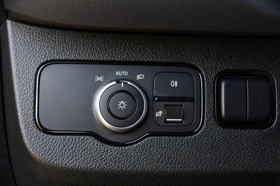 Mercedes-Benz Sprinter 315 1.9 CDI L1H1 PB Edition Adaptieve Cruise, Camera, Carplay, NAVI, LED, 10,5'' Mbux, LED, Automaat, Trekhaak, Stoelverwarming, Standkachel, Leder, Uniek!