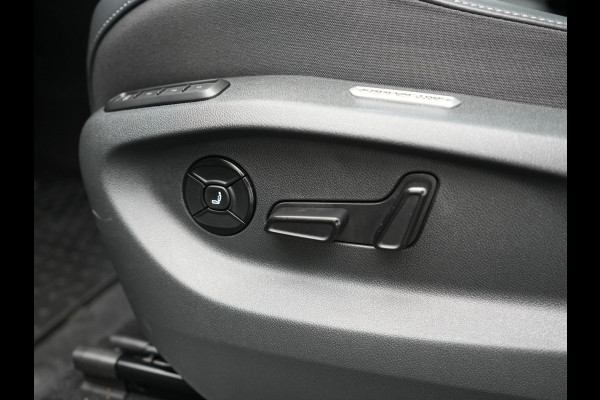 Volkswagen Tiguan 1.5 eHybrid R-Line Edition PHEV 272pk | Trekhaak Af Fabriek | Panodak | Head Up | Adaptive Cruise | Lederen Sportstoelen Massage & Ventilatie & Memory | 360 Camera | IQ Light | Harman / Kardon | Stuur Verwarmd | Keyless | Blis |  Plug In Hybrid |