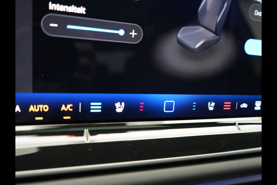 Volkswagen Tiguan 1.5 eHybrid R-Line Edition PHEV 272pk | Trekhaak Af Fabriek | Panodak | Head Up | Adaptive Cruise | Lederen Sportstoelen Massage & Ventilatie & Memory | 360 Camera | IQ Light | Harman / Kardon | Stuur Verwarmd | Keyless | Blis |  Plug In Hybrid |