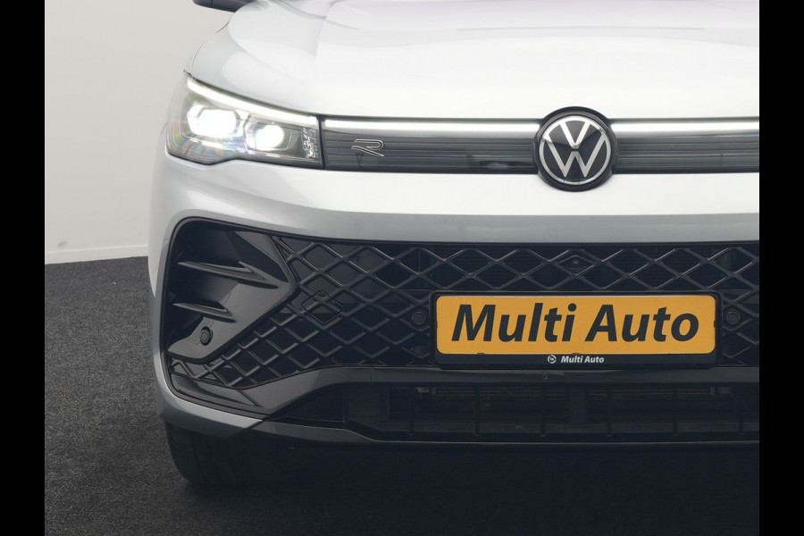 Volkswagen Tiguan 1.5 eHybrid R-Line Edition PHEV 272pk | Trekhaak Af Fabriek | Panodak | Head Up | Adaptive Cruise | Lederen Sportstoelen Massage & Ventilatie & Memory | 360 Camera | IQ Light | Harman / Kardon | Stuur Verwarmd | Keyless | Blis |  Plug In Hybrid |