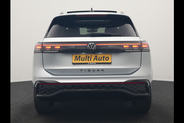 Volkswagen Tiguan 1.5 eHybrid R-Line Edition PHEV 272pk | Trekhaak Af Fabriek | Panodak | Head Up | Adaptive Cruise | Lederen Sportstoelen Massage & Ventilatie & Memory | 360 Camera | IQ Light | Harman / Kardon | Stuur Verwarmd | Keyless | Blis |  Plug In Hybrid |
